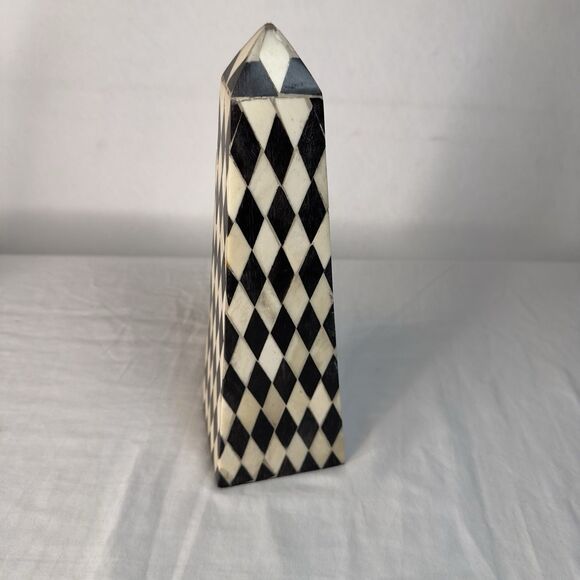 Vintage Boho Harlequin Tessellated Stone black white Obelisk - Picture 2 of 8